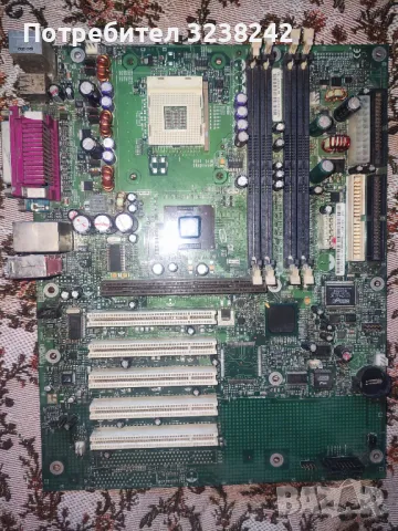 E210882 intel за части, снимка 3 - Дънни платки - 50258743