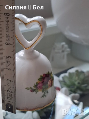 Royal Albert Old Country Roses - Декоративна камбанка , снимка 6 - Декорация за дома - 51214899