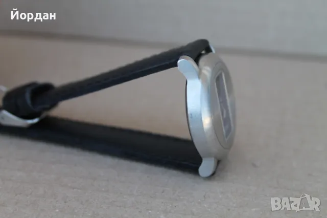 Дамски/детски стоманен часовник ''Esprit'', снимка 3 - Други - 50099380