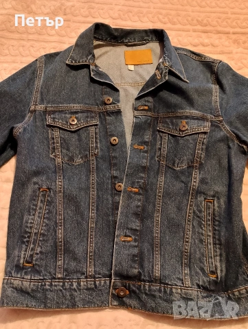 Продавам дънково яке MNG MAN