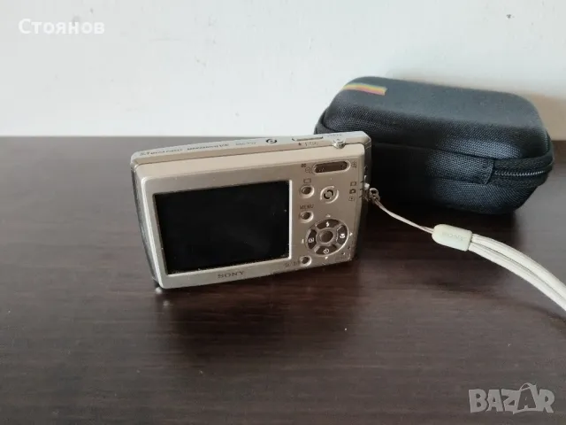 SONY Cyber-shot DSC-T33 5.1MP Japan, снимка 2 - Фотоапарати - 47841168
