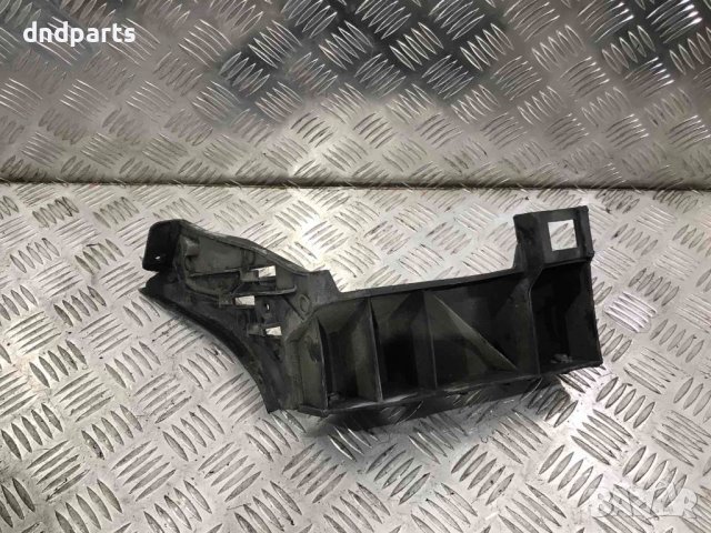 Заден десен държач VW Polo,1.4TDI,2004г.