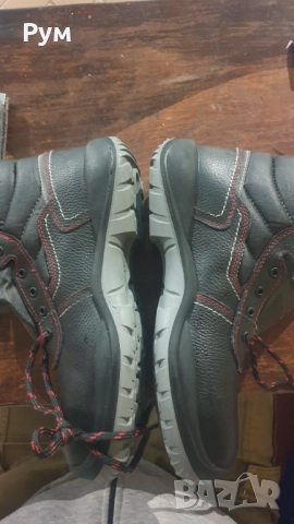 Мъжки нови 43н.зимни обувки