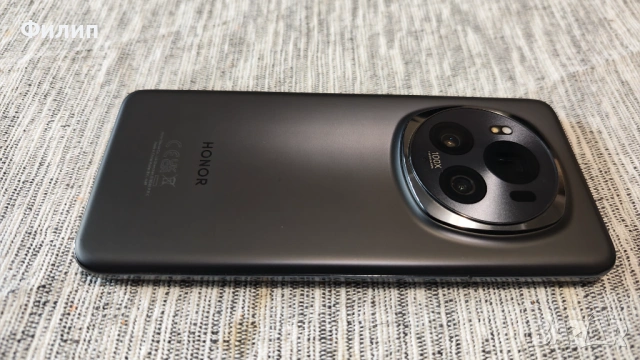 Перфектен Honor Magic 6 Pro, оригинални зарядно 100W, кейс, протектор, снимка 8 - Други - 53538532