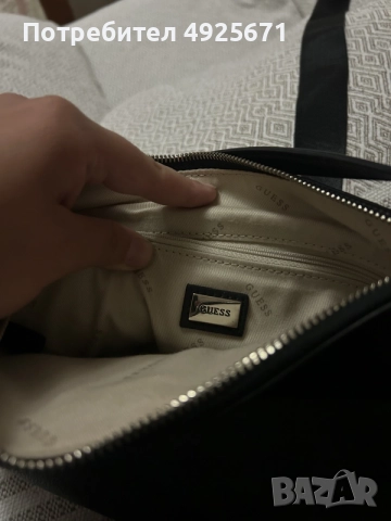 дамски несисер guess, снимка 3 - Чанти - 55749088