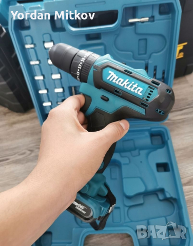 Винтоверт Makita, снимка 3 - Винтоверти - 36189536