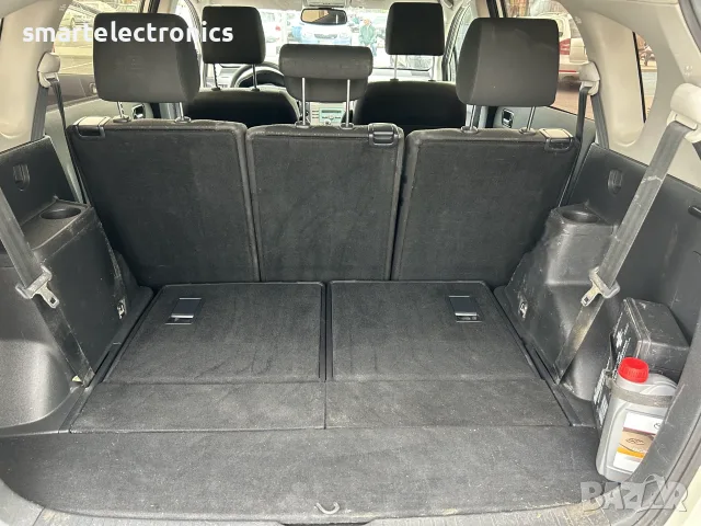 Toyota Corolla Verso 1.8 ГАЗ/Бензин, снимка 10 - Автомобили и джипове - 56108350