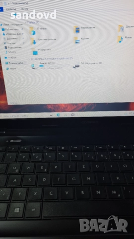 коледен лаптоп COMPAQ-cq-58 цена 130лв, снимка 4 - Лаптопи за дома - 52816697