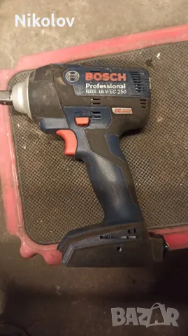 Гайковерт BOSCH GDS 18V-EC 250