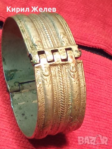 18-19 Век СРЕБЪРНА ВЪЗРОЖДЕНСКА САЧАНЕНА ГРИВНА с ЩИФТ РЪЧНО ОРНАМЕНТИРАНА НАКИТ за НОСИЯ БИЖУ 20719