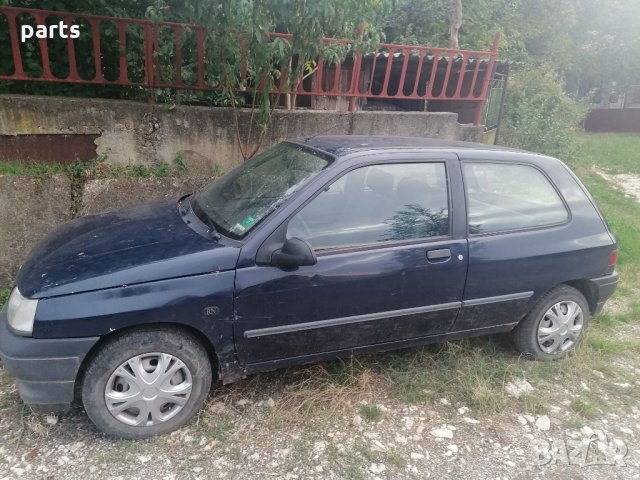 Рено Клио 1.4 Бензин На Части N, снимка 3 - Автомобили и джипове - 34211271