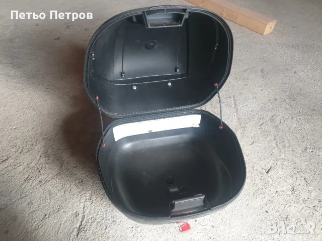Багажен куфар за мотор GIVI, снимка 5 - Аксесоари и консумативи - 48990452