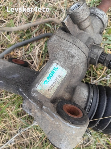 Хидравлична рейка за мазда 6, снимка 2 - Части - 53692634