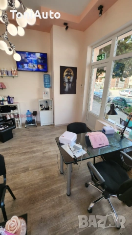 Място за МАНИКЮРИСТ, снимка 5 - Маникюр и педикюр - 53871845