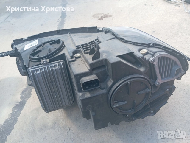 десен фар БМВ Х5 ф15, снимка 2 - Части - 51823838