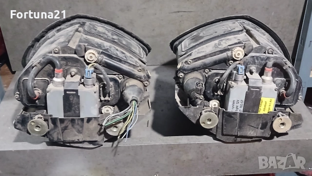 Lancia Thesis - оригинални фарове ксенон, снимка 2 - Части - 53660089