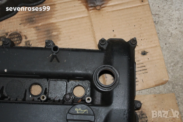 Капак клапани Мазда 3 2008 2.3i Mazda 3 , снимка 5 - Части - 53489445