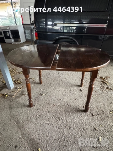 Дървена разтегателна маса 