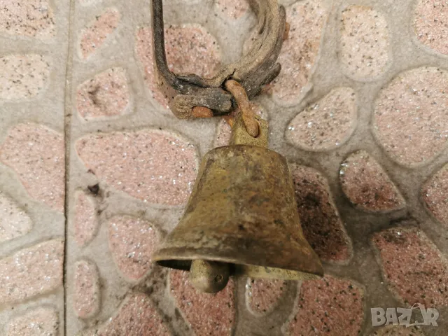 стара бронзова камбана, снимка 2 - Други ценни предмети - 49089231