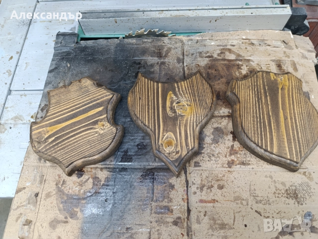 Поставка за ловен трофей , снимка 3 - Декорация за дома - 51751340