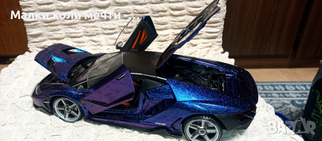 Метална количка Lamborghini Centenario - 2016 г.  Мащаб 1:18 , чисто нова , снимка 6 - Колекции - 53138349