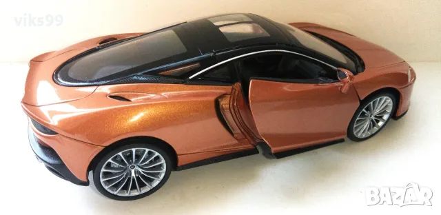 McLaren GT Welly 24105 - Мащаб 1:24, снимка 5 - Колекции - 55854075