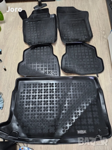 комплект гумени стелки rezaw-plast wv polo 