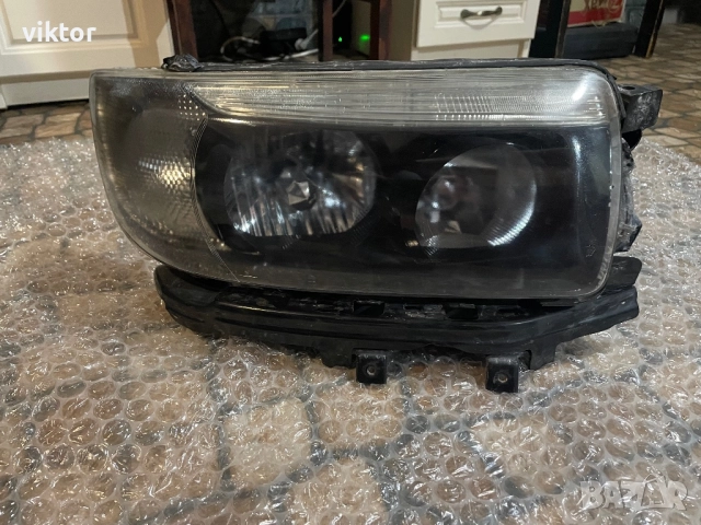 Фар Subaru forester 2007 ксенон 