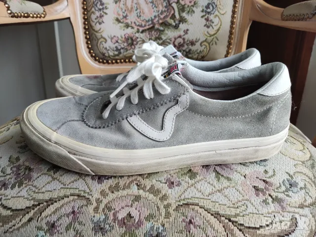 кожени маратонки Vans Vault OG Epoch LX Gray, снимка 1 - Маратонки - 48174213