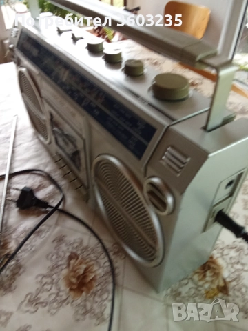 Радиокасетофон Шарп, снимка 2 - Радиокасетофони, транзистори - 52161702