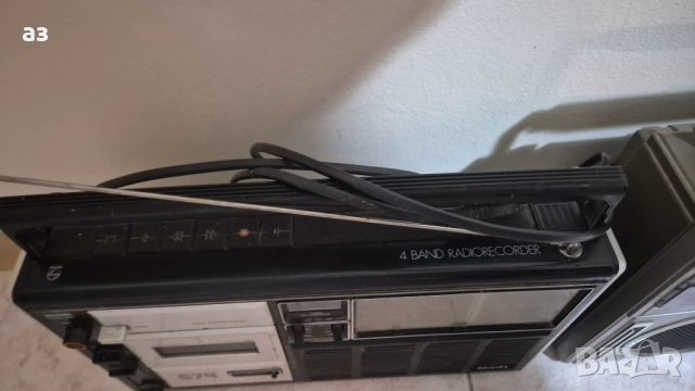 Радио Philips 574, снимка 7 - Радиокасетофони, транзистори - 51864507