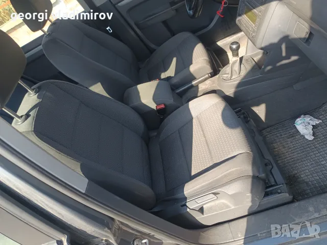 НА ЧАСТИ vw touran 1.9 tdi 101 HP 6 скорости, снимка 13 - Автомобили и джипове - 55823059