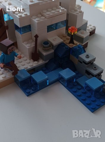 LEGO Minecraft Снежно скривалище 21120, снимка 5 - Образователни игри - 41406449