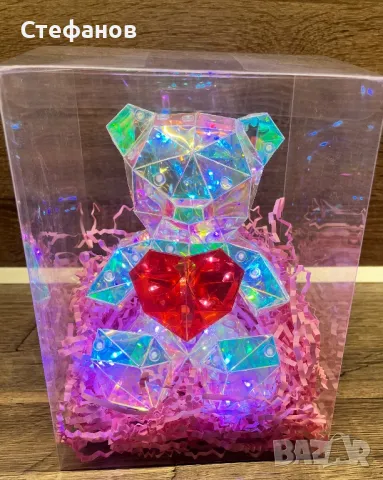 Светещо мече в дизайнерска опаковка, 3D LED, годишнина, рожден ден, подарък