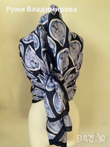 Голям, квадратен, тънък шал Moods of Norway/ HM и други, снимка 4 - Шалове - 46964791