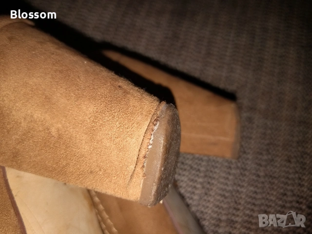 Боти Bershka, снимка 2 - Дамски боти - 53222130