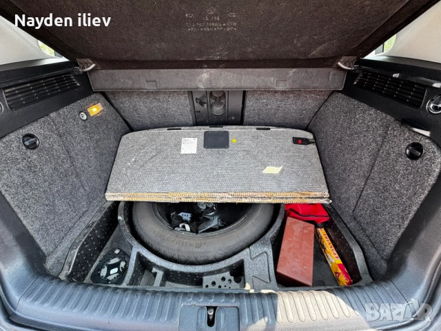 Фолцваген Тигуан , снимка 7 - Автомобили и джипове - 51269761