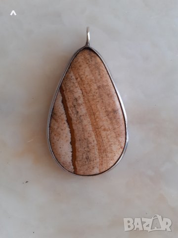 Сребърна висулка с яспис