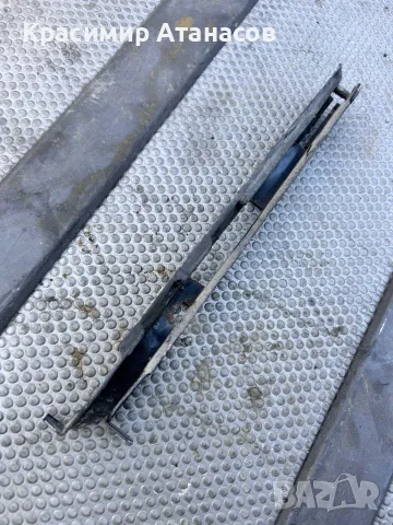 Държач водач предна броня десен за Мерцедес CLS. W219. 2198800214, снимка 2 - Части - 48933946