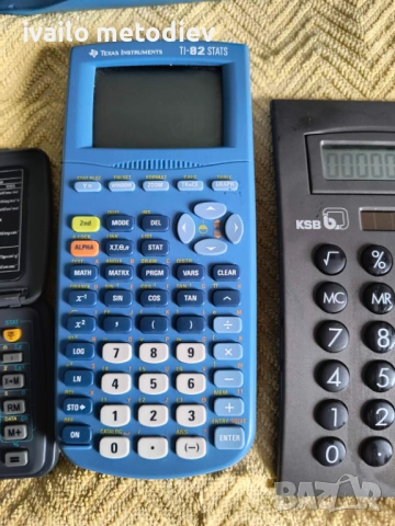 3 броя калкулатори , снимка 4 - Друга електроника - 53013322
