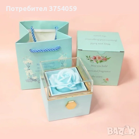 Луксозна подаръчна кутия с консервирана синя роза и въртящо се чекмедже, снимка 4 - Романтични подаръци - 53085350