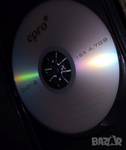 Продавам диск с два филма, снимка 3 - Екшън - 39465448