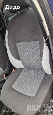 Dacia Logan 0.9 , снимка 9 - Автомобили и джипове - 53728379