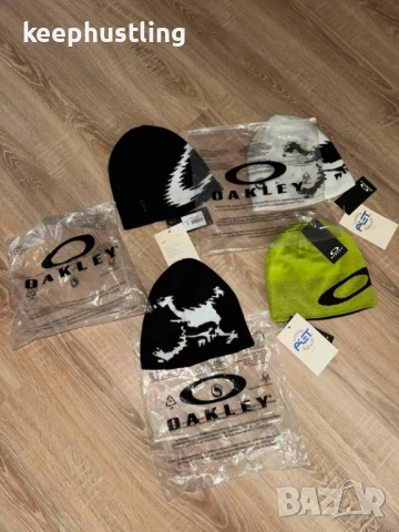 Зимни Планински Сноуборд Топли Шапки Oakley x Piet, снимка 2 - Шапки - 52811837