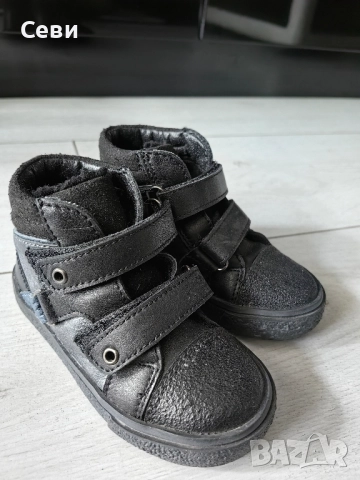 ботуши и маратонки , снимка 8 - Детски боти и ботуши - 51498489