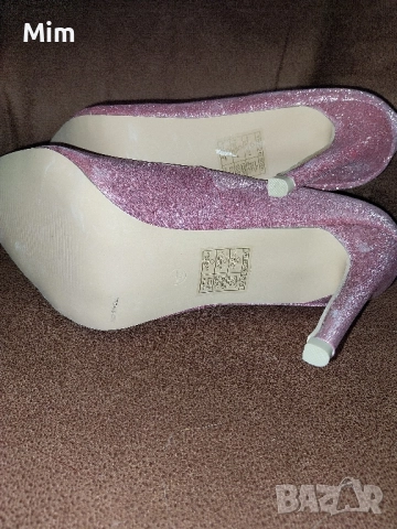 41 Черни лачени обувки 41и 42 розови обувки брокат с ток , снимка 13 - Дамски обувки на ток - 52421465