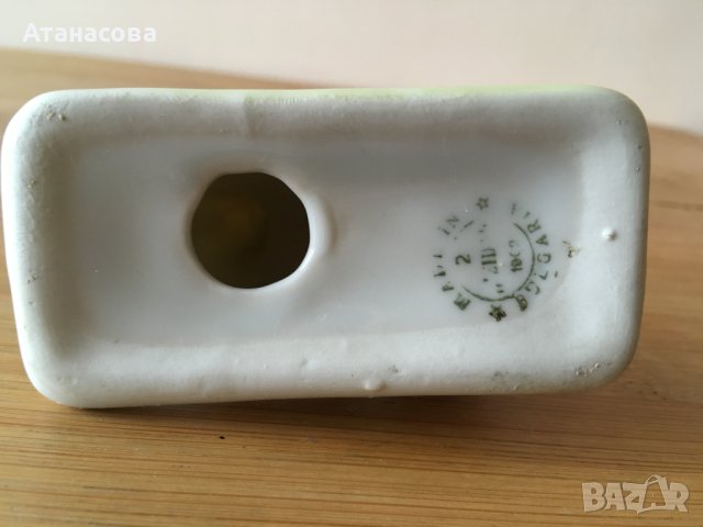 Българска порцеланова фигура Сърничка Сърна Изида 1962 г, снимка 6 - Антикварни и старинни предмети - 44500652