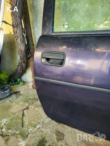 Предна дясна врата Opel Corsa B 2/3 врати, снимка 4 - Части - 55728341
