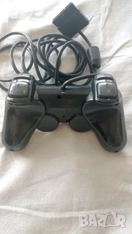 Продавам оригинален контролер за PlayStation 2 (PS2) – DualShock 2, снимка 3 - PlayStation конзоли - 56295659