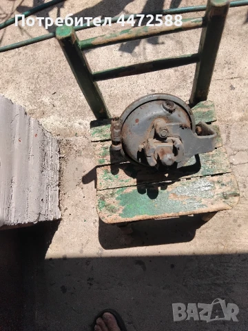 кранове за въздух за болгар Юмз и.други маркуч,бутилки и други , снимка 2 - Селскостопанска техника - 51103526